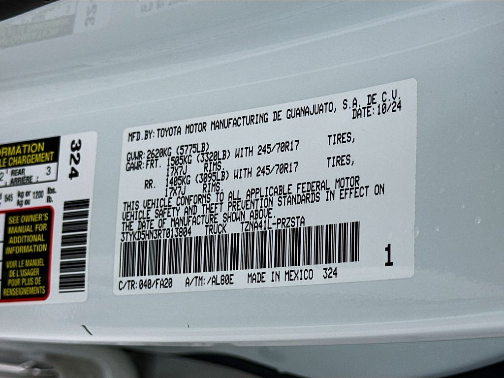 Thumbnail: 2024 Toyota Tacoma - 31