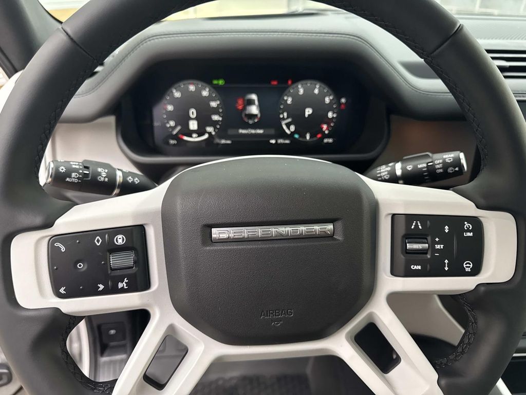 New 2026 Gray Land Rover X-Dynamic SE image 29