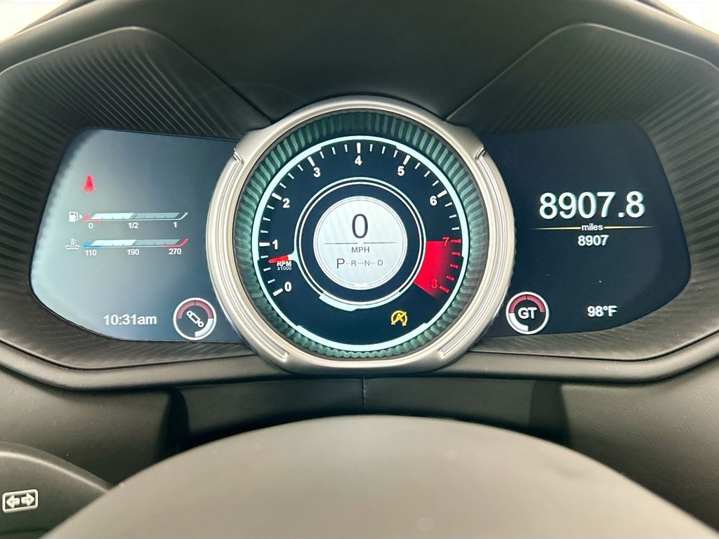 Thumbnail: 2018 Aston Martin DB11 - 31