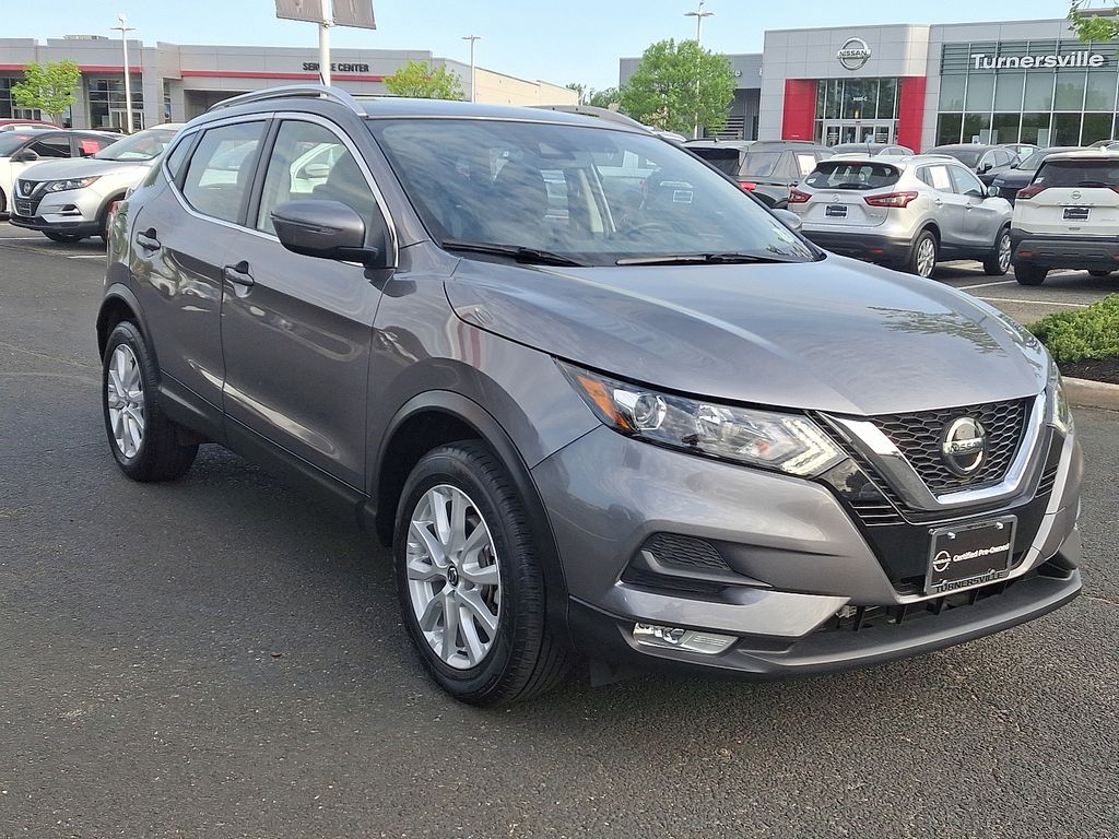 2022 Nissan Rogue Sport SV 3