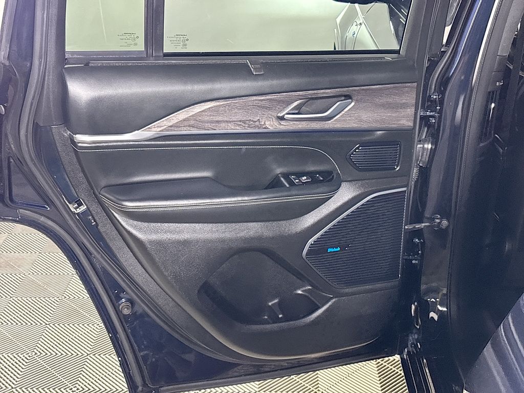 2023 Jeep Grand Cherokee Overland 4xe