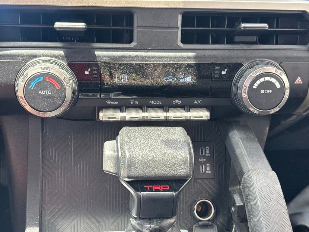 Used 2025 Toyota Tacoma Truck