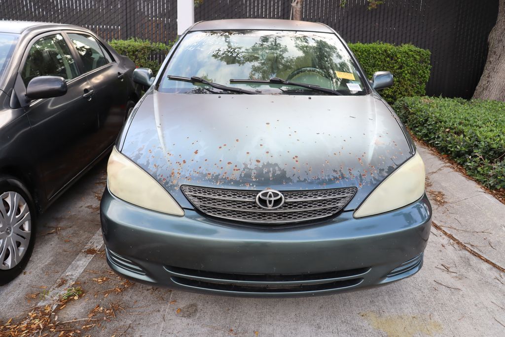 2002 Toyota Camry LE 5