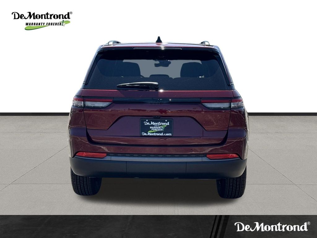 2026 Jeep Grand Cherokee Altitude - 5