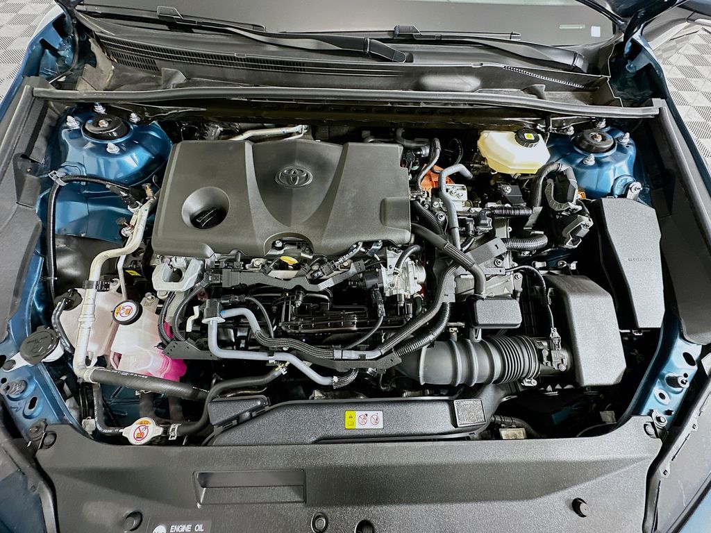 Thumbnail: 2025 Toyota Camry - 29