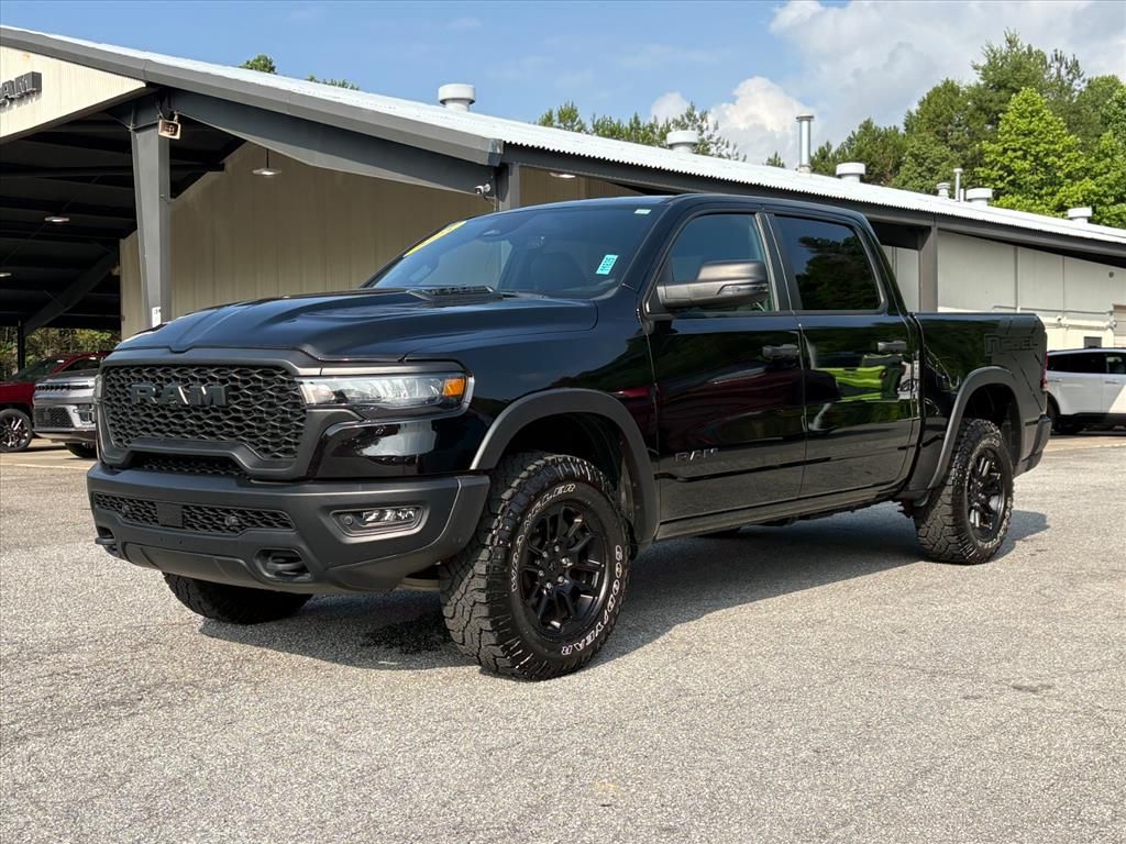 Diamond Black Crystal Pearlcoat 2025 RAM 1500 Pickup Truck Four-Wheel Drive 8-Speed Automatic