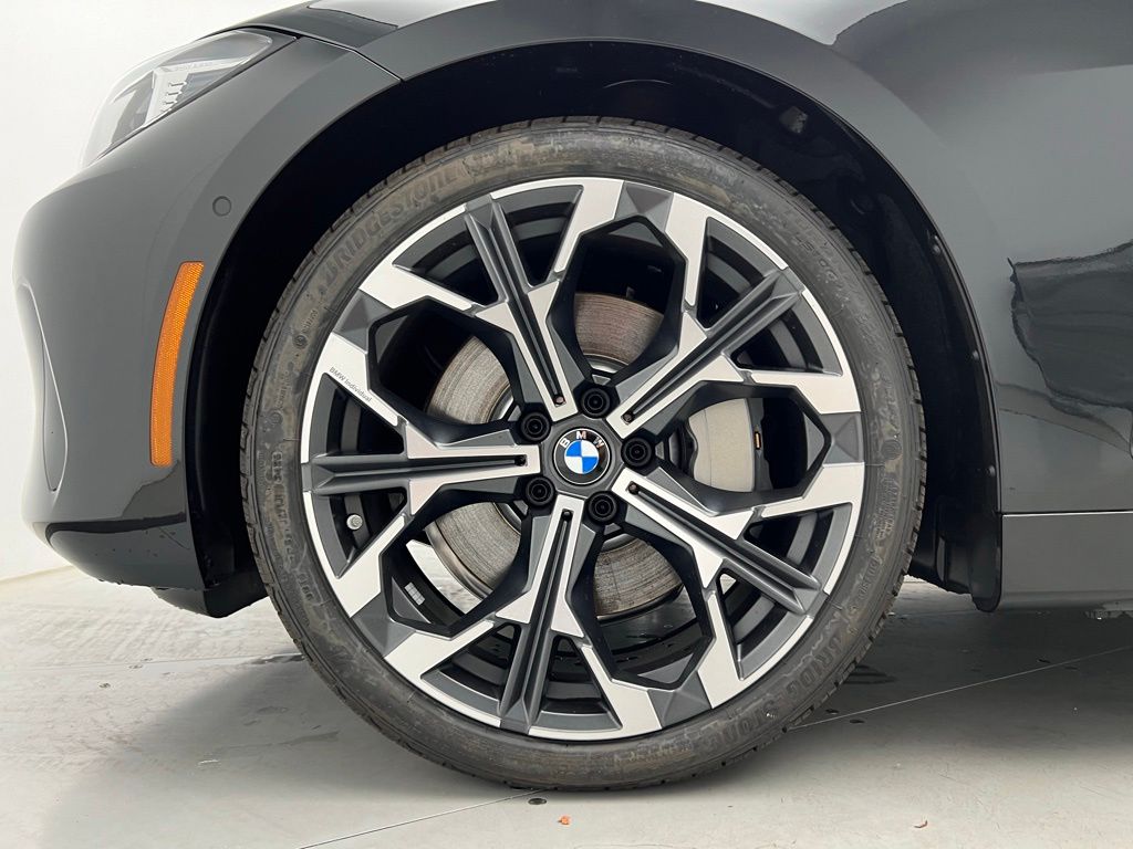 Thumbnail: 2026 BMW 4 Series - 28
