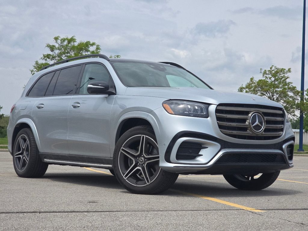 2026 Mercedes-Benz GLS