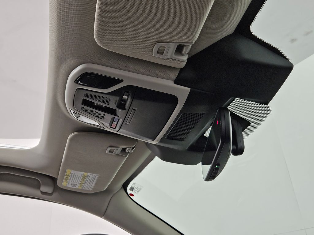 Thumbnail: 2025 Subaru Legacy - 17