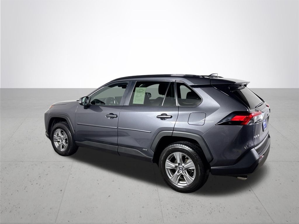 2024 Toyota RAV4 Hybrid LE