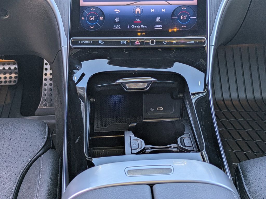 2024 Mercedes-Benz C 300 