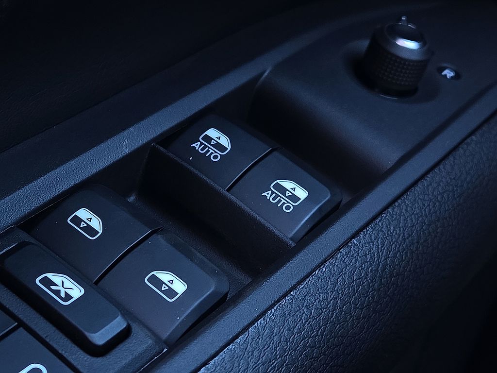 New 2026 Jeep Compass Latitude For Sale in Farmington, AR