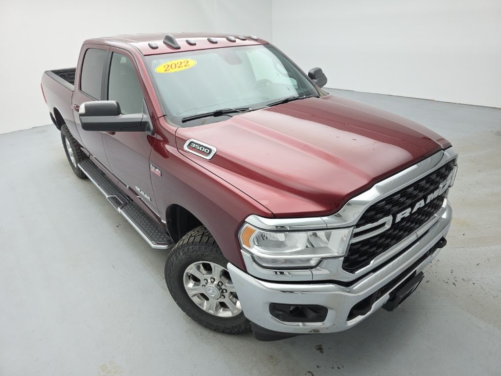 2022 RAM 3500 Big Horn Crew Cab 4WD