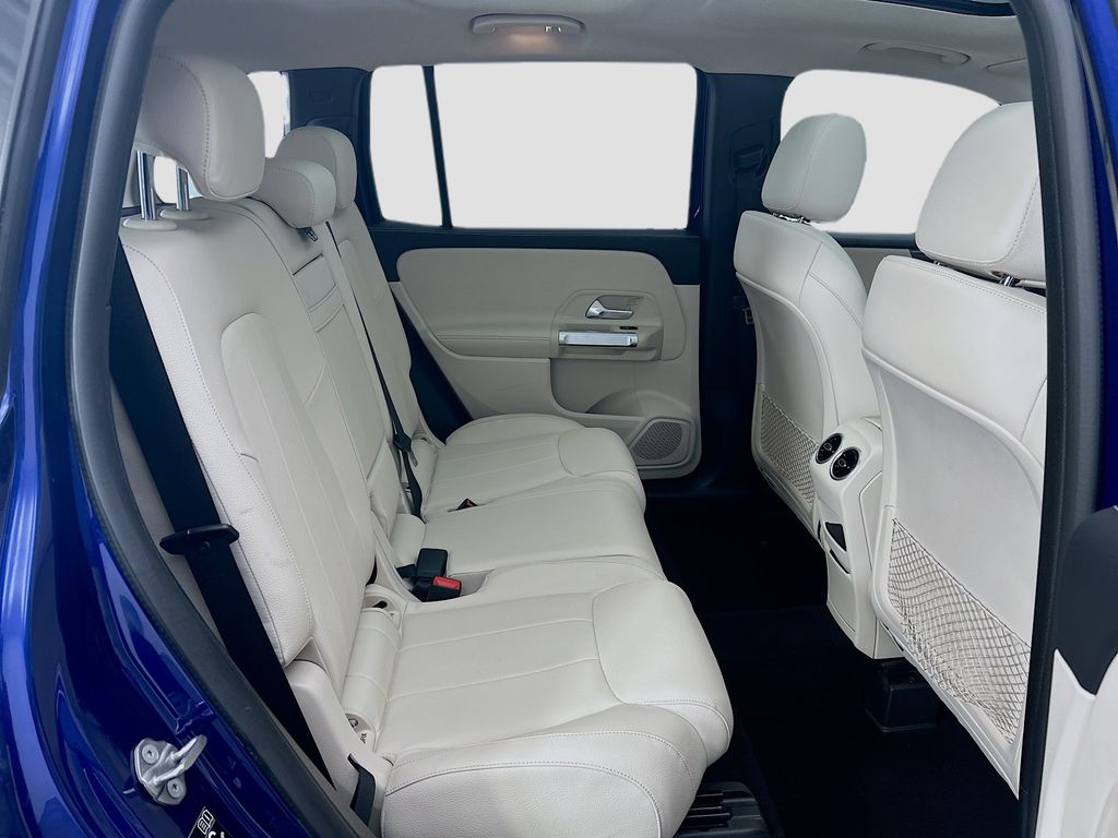 Thumbnail: 2023 Mercedes-Benz GLB - 20