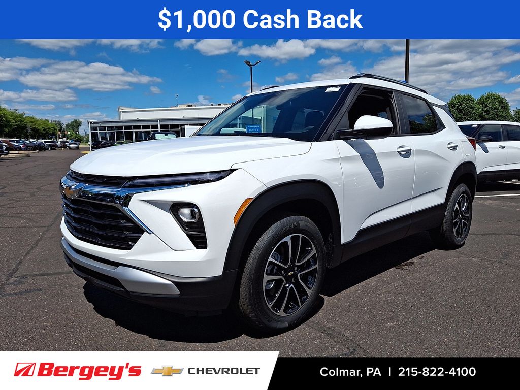 Summit White 2026 Chevrolet Trailblazer SUV / Crossover Four-Wheel Drive 9-Speed Automatic
