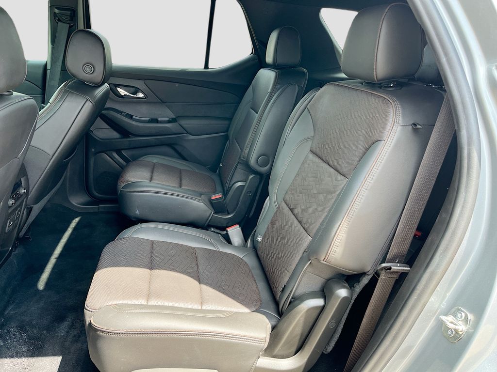 2023 Chevrolet Traverse High Country Gray at North Houston Mitsubishi