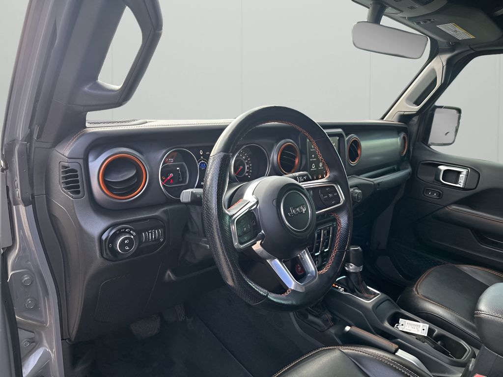 Used Car 2021 Jeep Gladiator  Mojave For Sale Under $35,000 In Austin, Texas