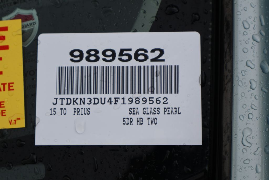 Thumbnail: 2015 Toyota Prius - 7