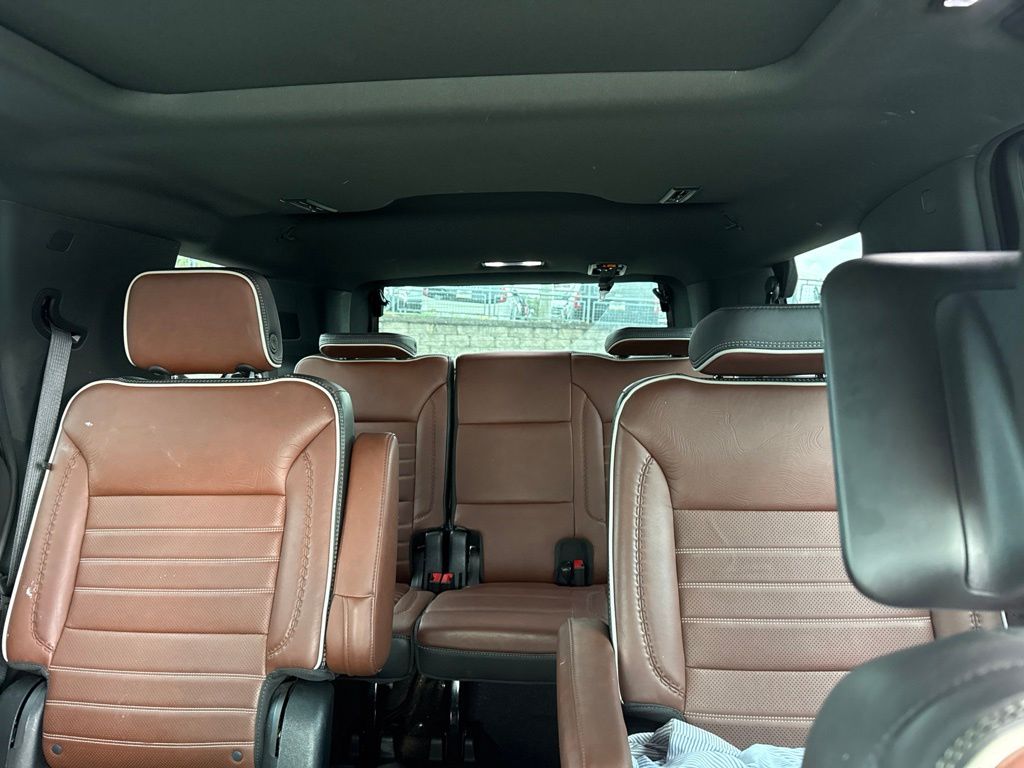 2023 White Frost Tricoat GMC Yukon Denali Ultimate 4X4 SUV