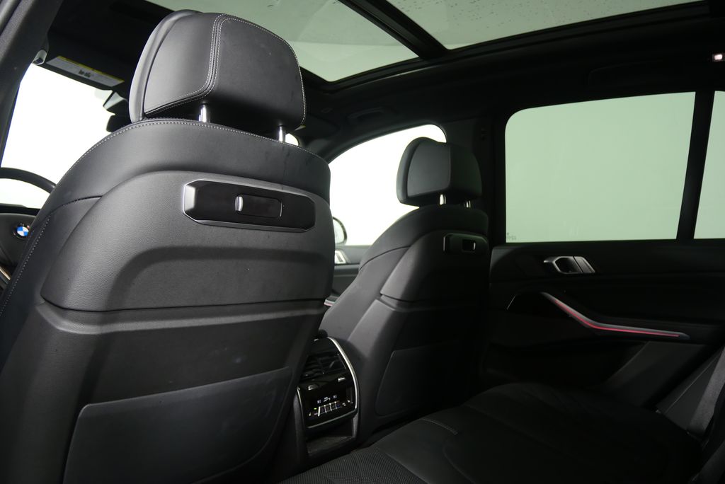 Thumbnail: 2025 BMW X5 - 19