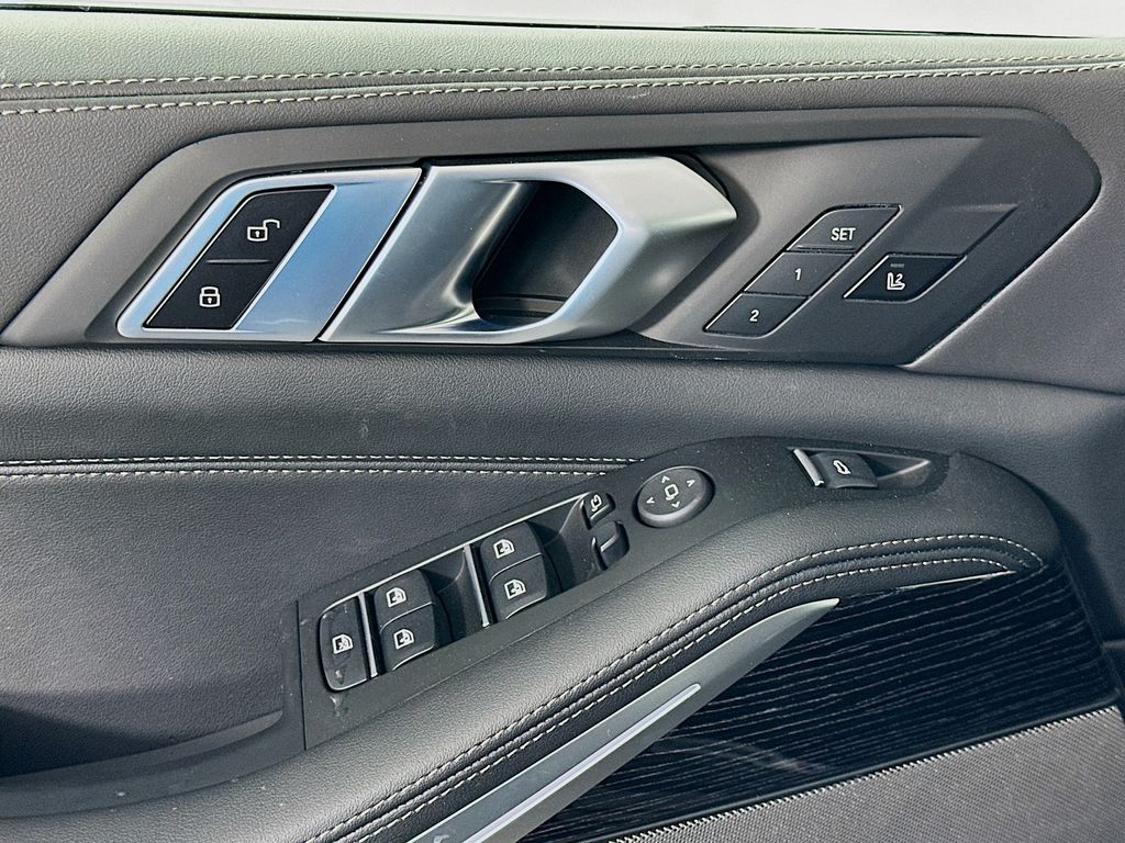 Thumbnail: 2026 BMW X5 - 20