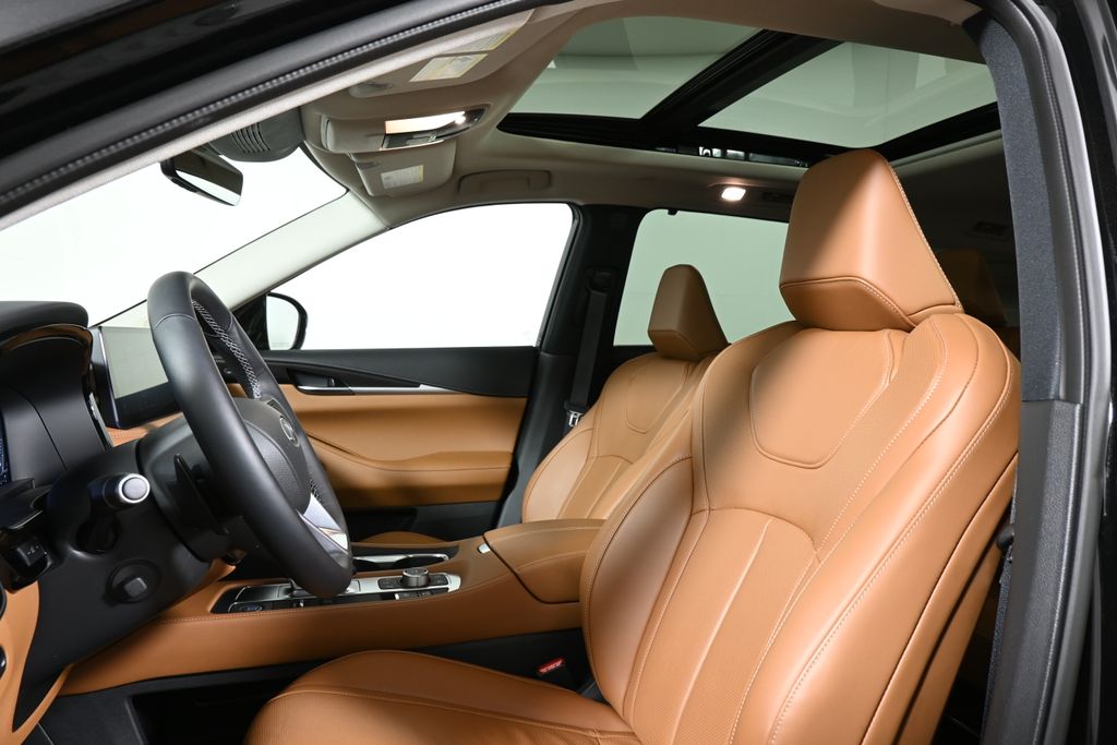 2025 INFINITI QX60 Sensory 14