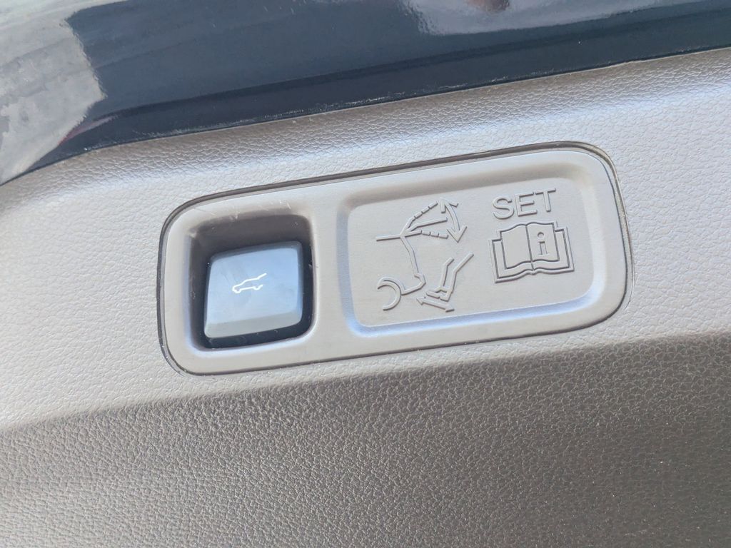 2023 Ford Expedition King Ranch MAX