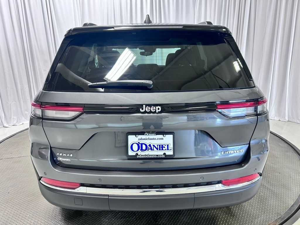 used 2023 Jeep Grand Cherokee car, priced at $32,288