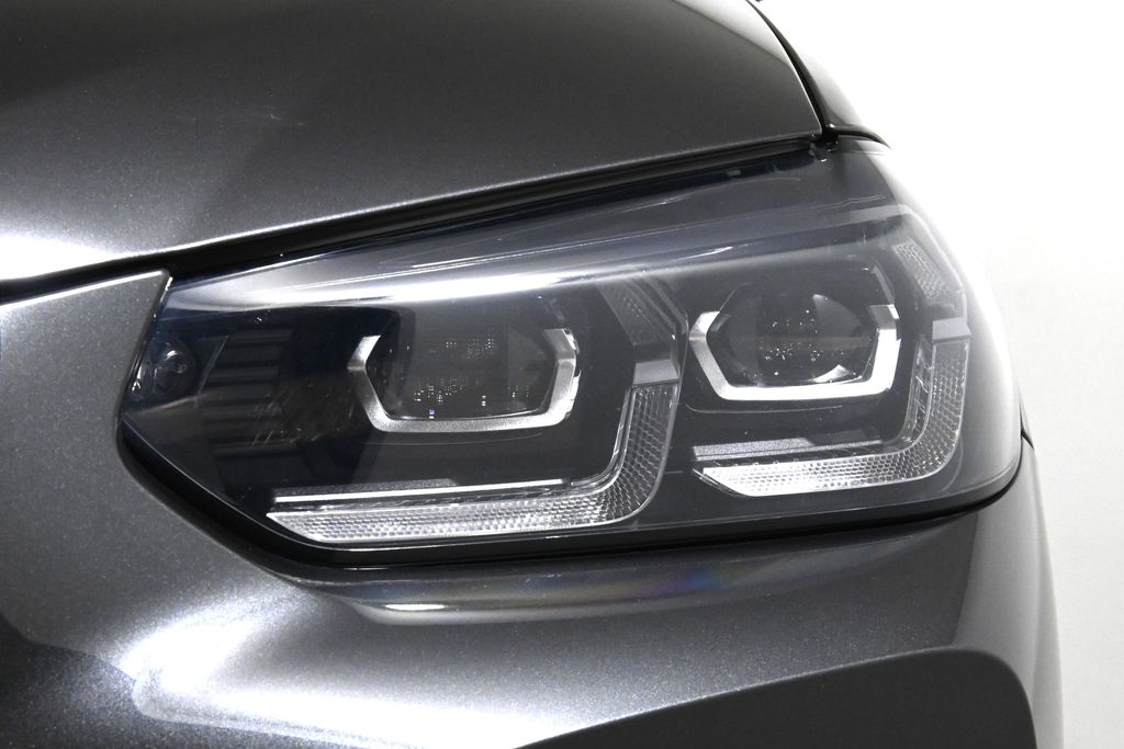 Thumbnail: 2024 BMW X3 - 11