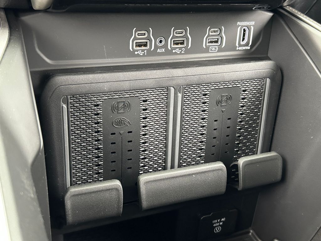 New 2026 Granite Crystal Metallic Clearcoat Ram Tungsten image 28