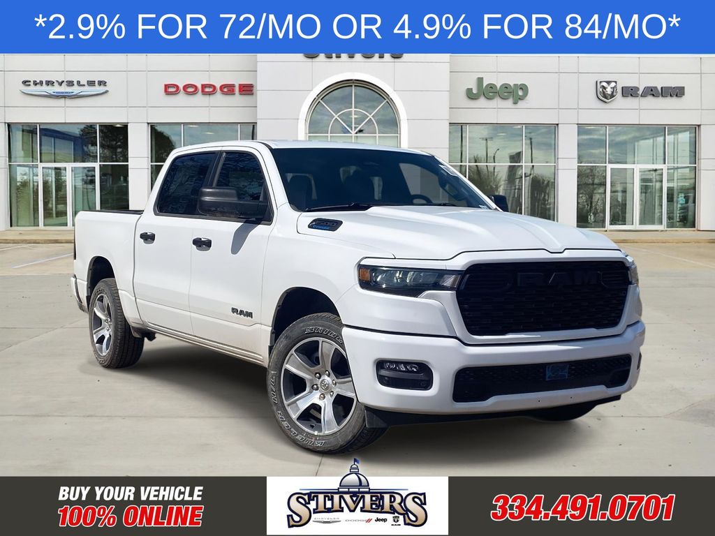 2026 RAM 1500 Express Crew Cab 4WD
