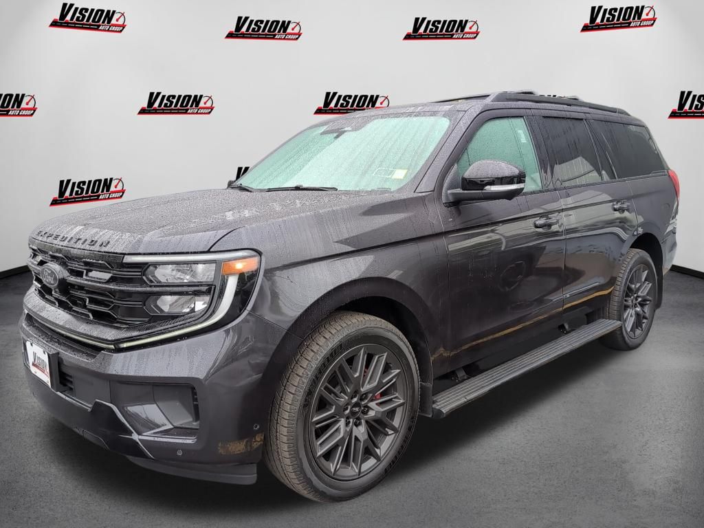 Gray Metallic 2025 Ford Expedition Platinum 4WD SUV / Crossover Four-Wheel Drive Automatic
