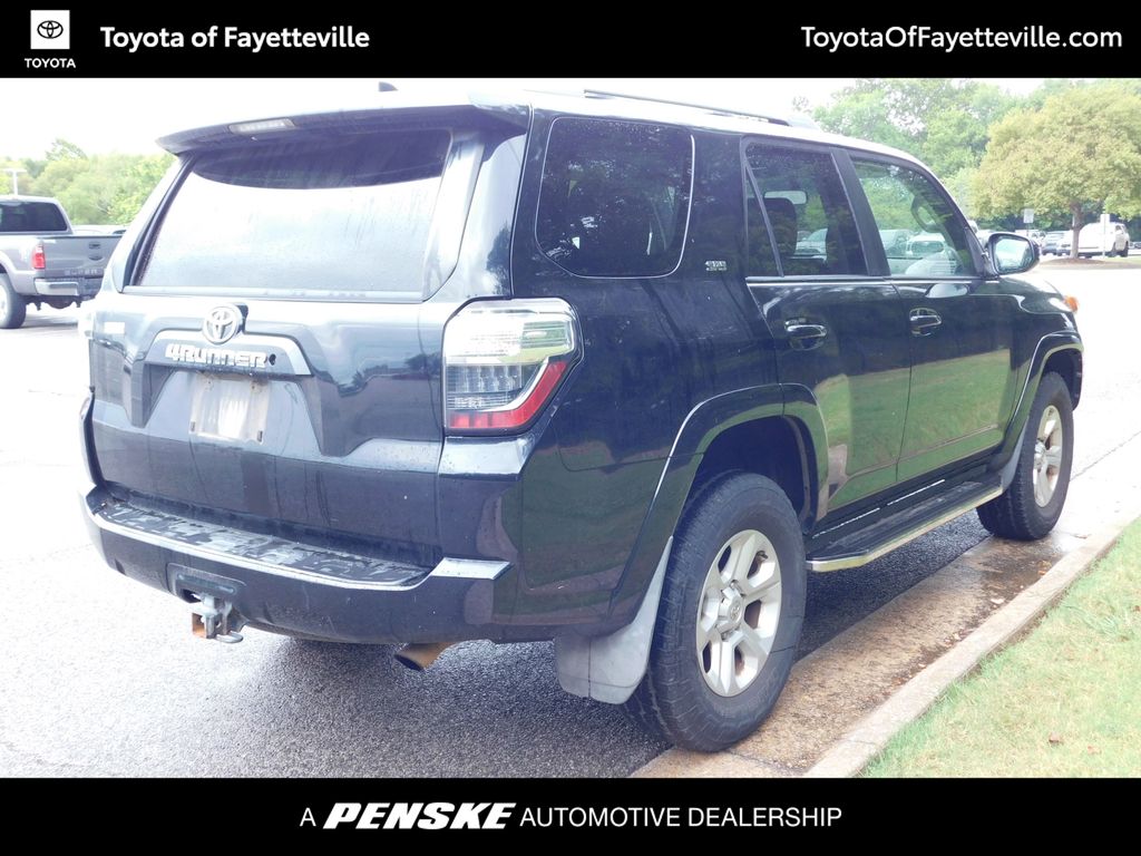 Thumbnail: 2016 Toyota 4Runner - 4