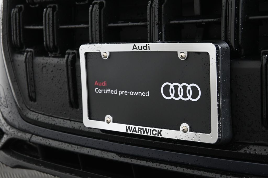 Thumbnail: 2025 Audi Q7 - 12