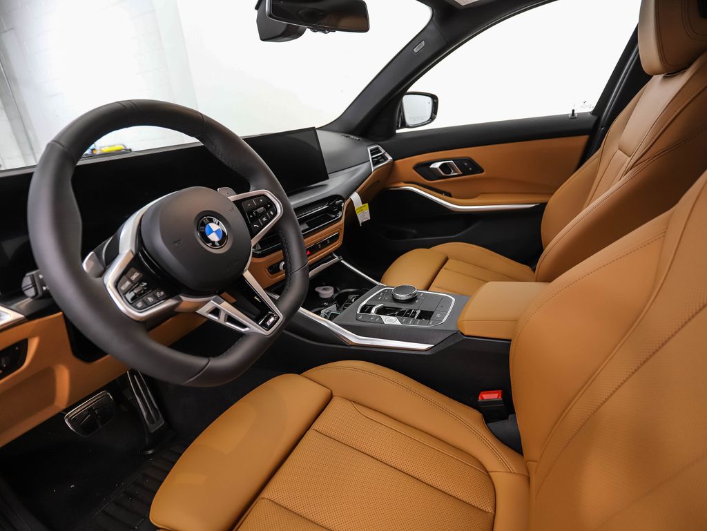 Thumbnail: 2026 BMW 3 Series - 10
