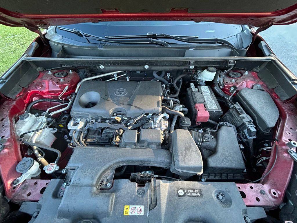 Thumbnail: 2022 Toyota RAV4 - 11