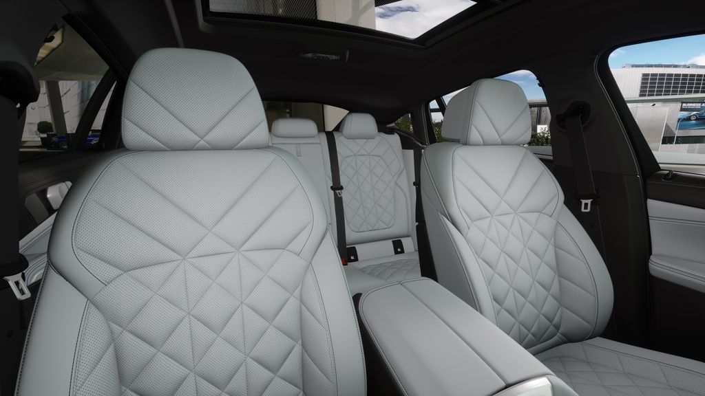 Thumbnail: 2026 BMW X6 - 11