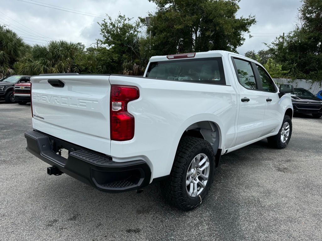 2024 Chevrolet Silverado 1500 WT 8