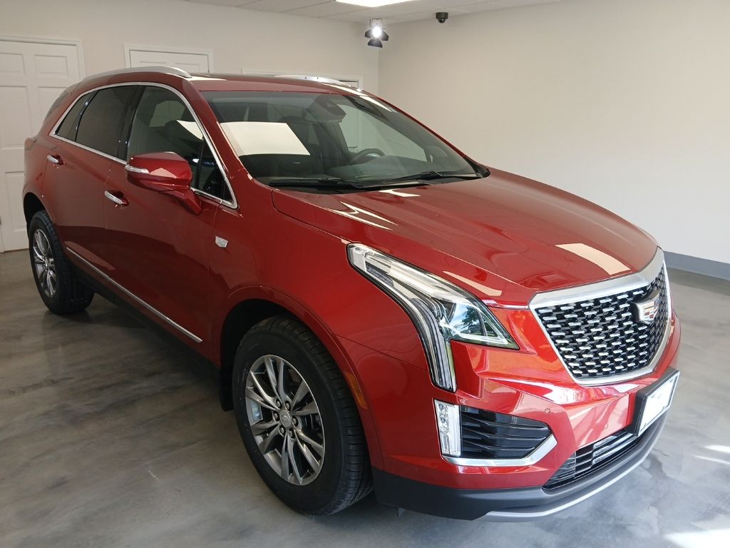 used 2021 Cadillac XT5 car, priced at $31,500