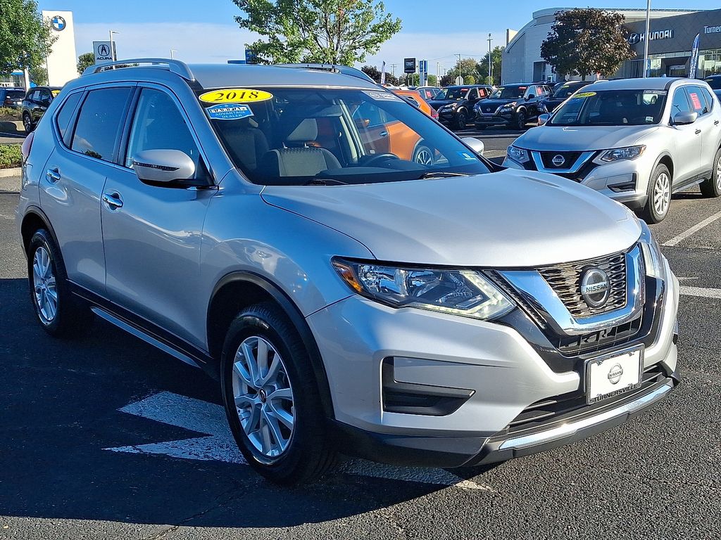 Thumbnail: 2018 Nissan Rogue - 3