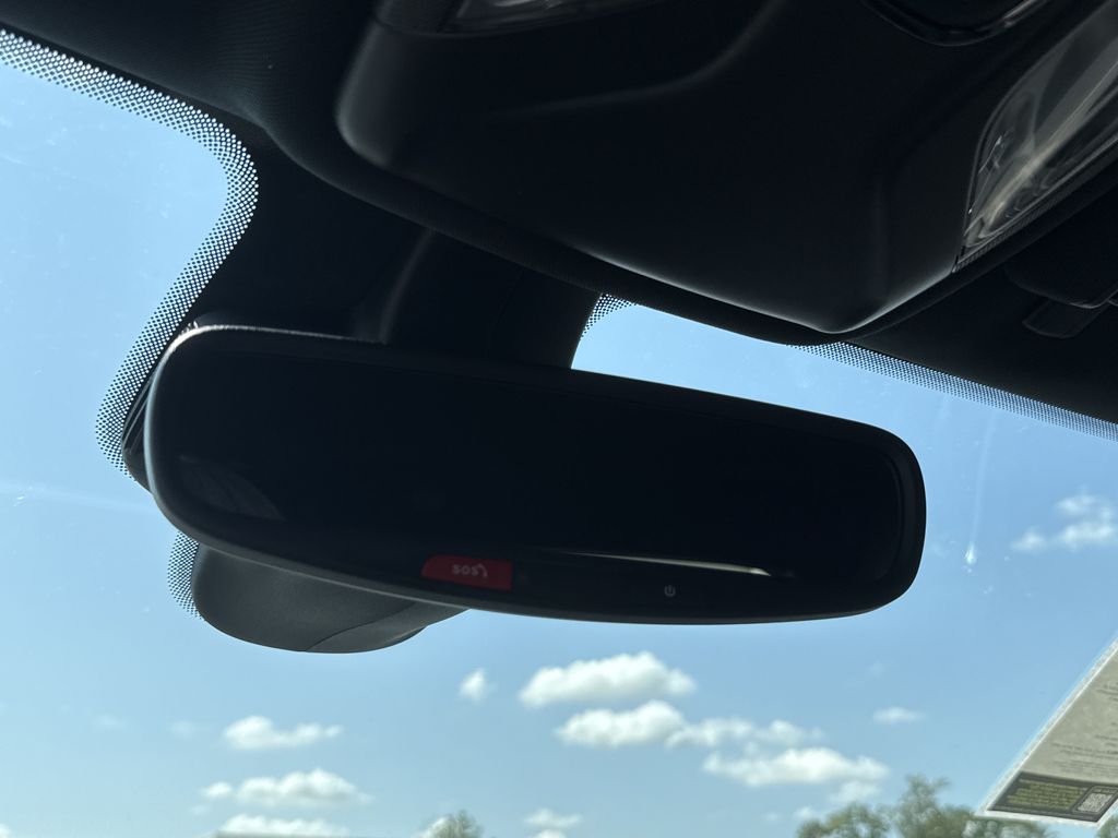 2026 Jeep Compass Latitude White at Victoria Chrysler Dodge Jeep Ram