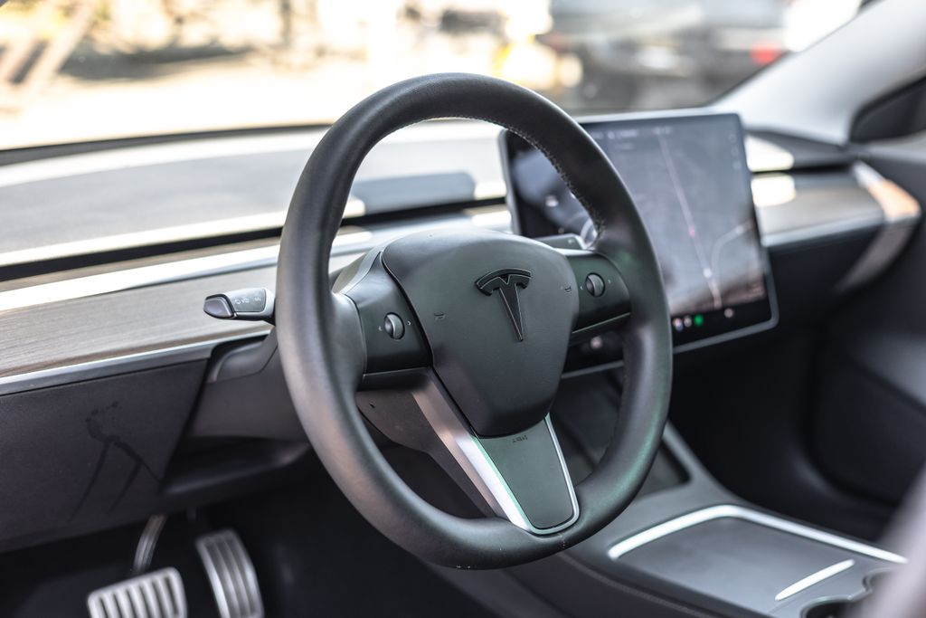 2021 Tesla Model 3 Performance thumbnail 9