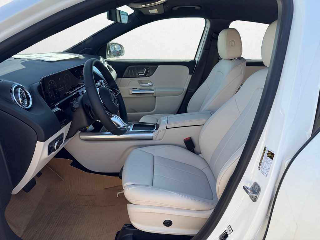 new 2026 Mercedes-Benz GLA car
