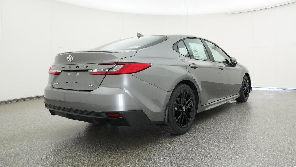 2025 Toyota Camry SE 7