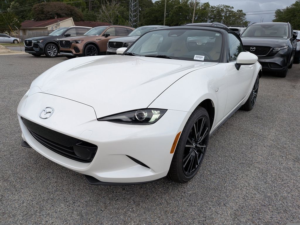 2026 Mazda MX-5 Miata Grand Touring
