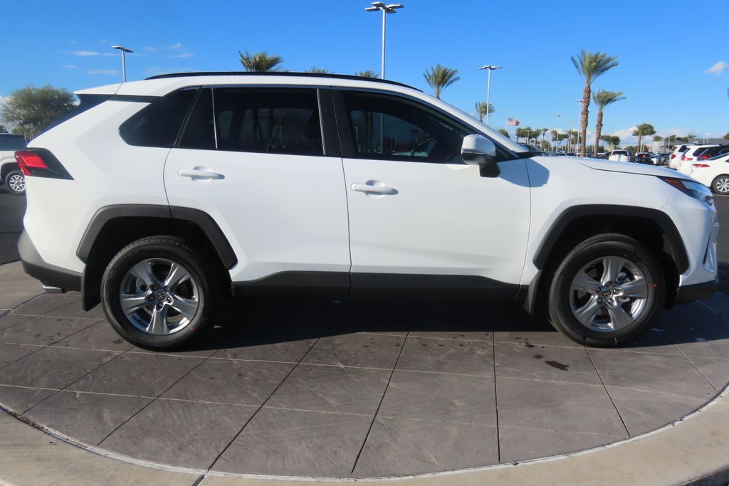 Thumbnail: 2025 Toyota RAV4 - 4