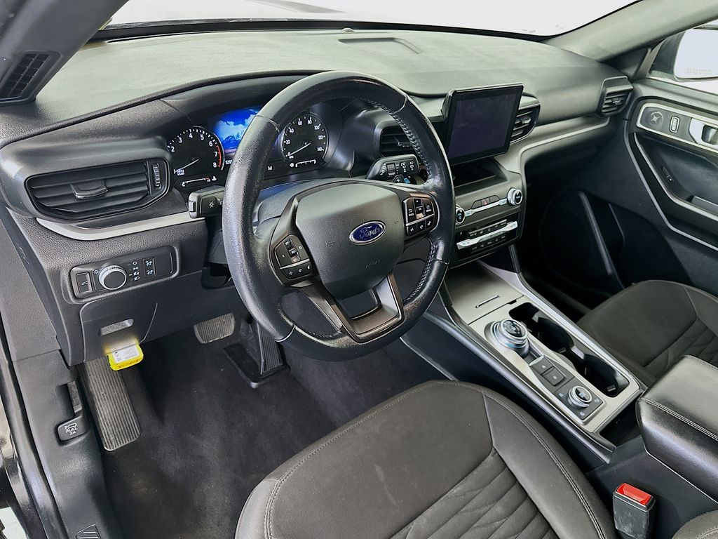 FordExplorer29