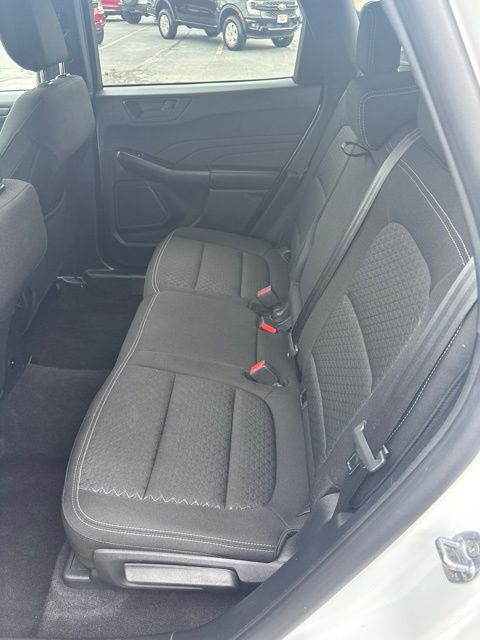 FordEscape23