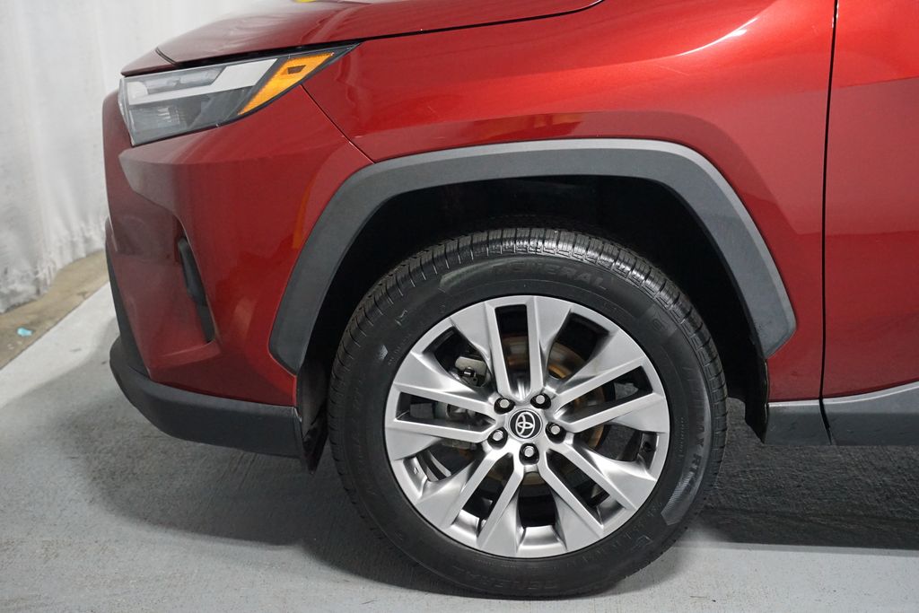 Thumbnail: 2022 Toyota RAV4 - 5