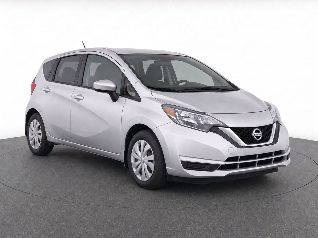 Brilliant Silver 2018 Nissan Versa Note Hatchback Front-Wheel Drive Continuously Variable Transmission